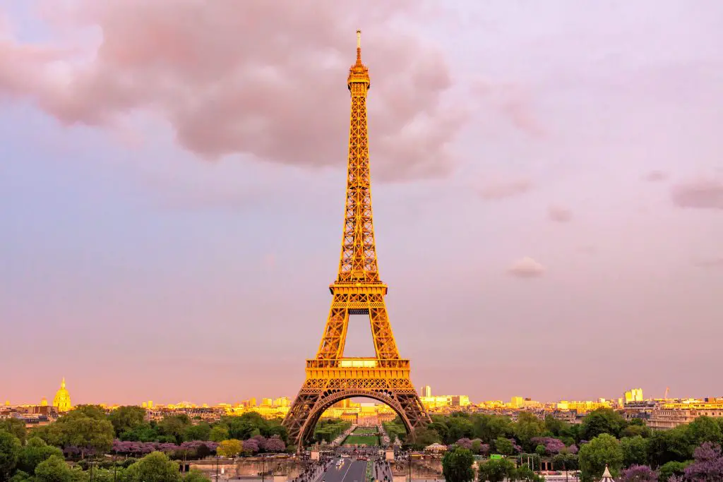 Eifelio bokštas 1